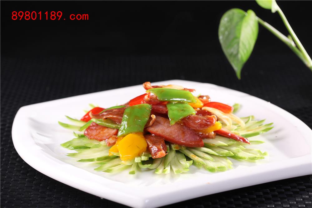 凤尾兰炒腊味